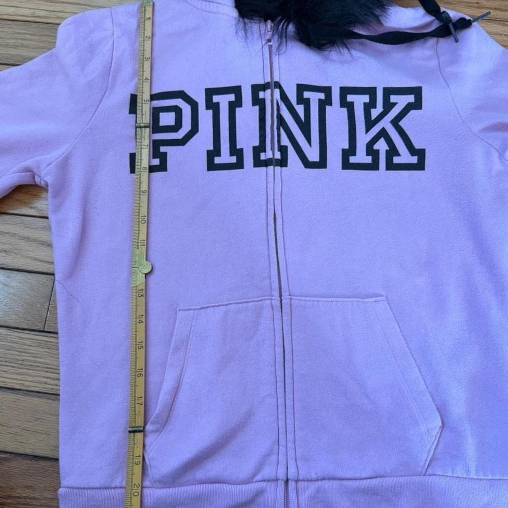 Y2K 2000sstyle Upcycled Purple and black Victorias Secret PINK faux fur zip-up - Picture 5 of 7